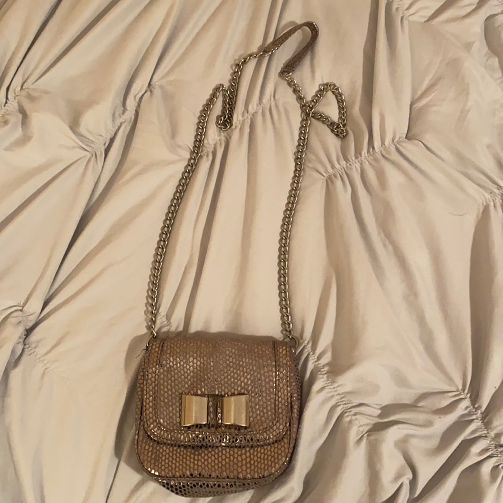 Elle - Crossbody. Metallic/Silver